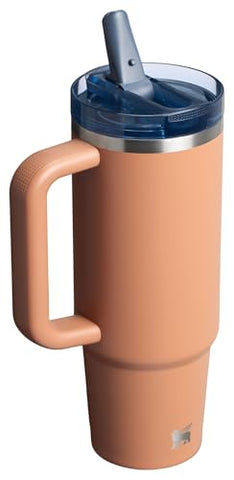 Stanley Quencher ProTour textured handle improves grip during travel.