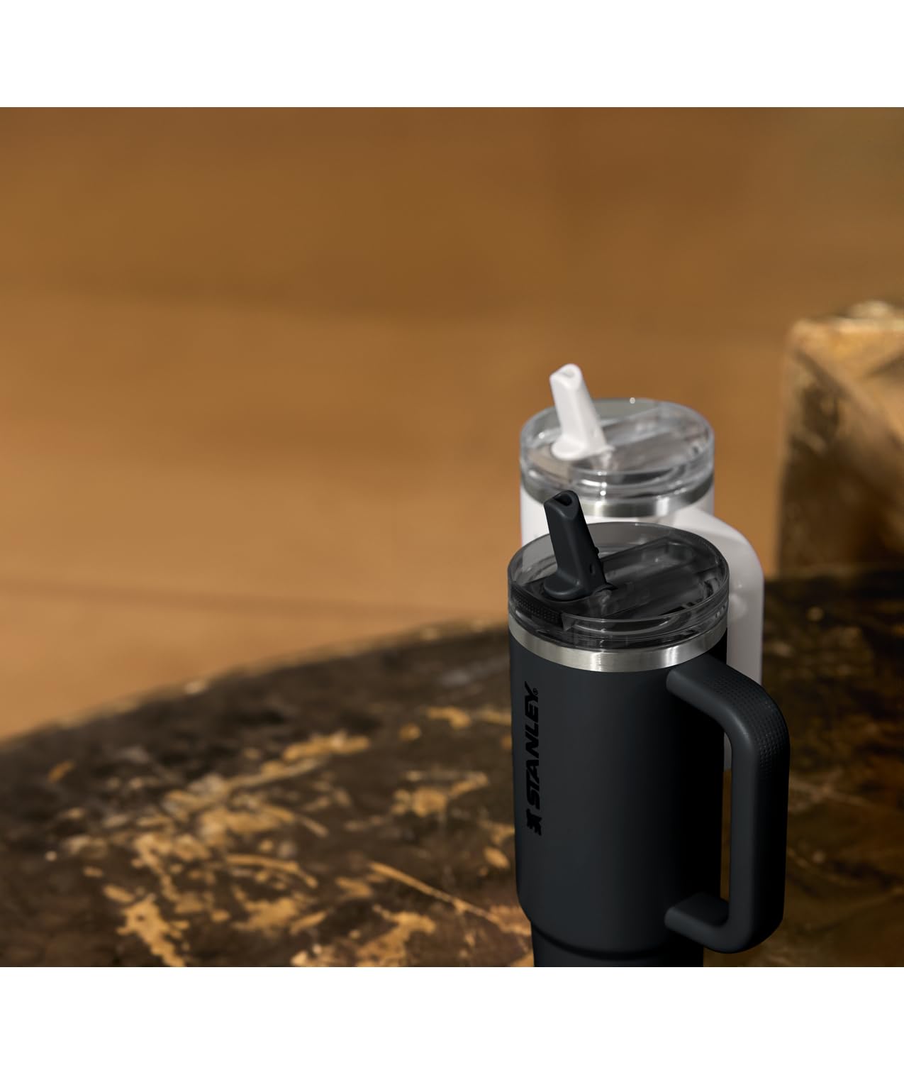 STANLEY Quencher ProTour two-tone lid adds style and secure closure