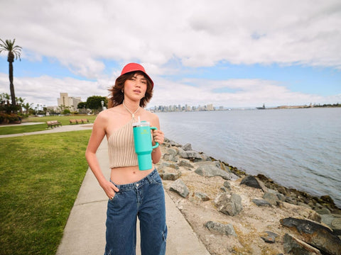 Integrated straw and lid prevent leaks for easy on-the-go hydration.