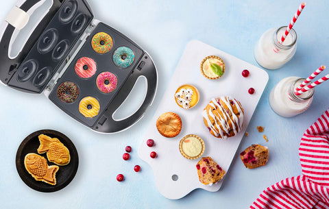 StarBlue taiyaki plate creates crisp exteriors and chewy interiors.