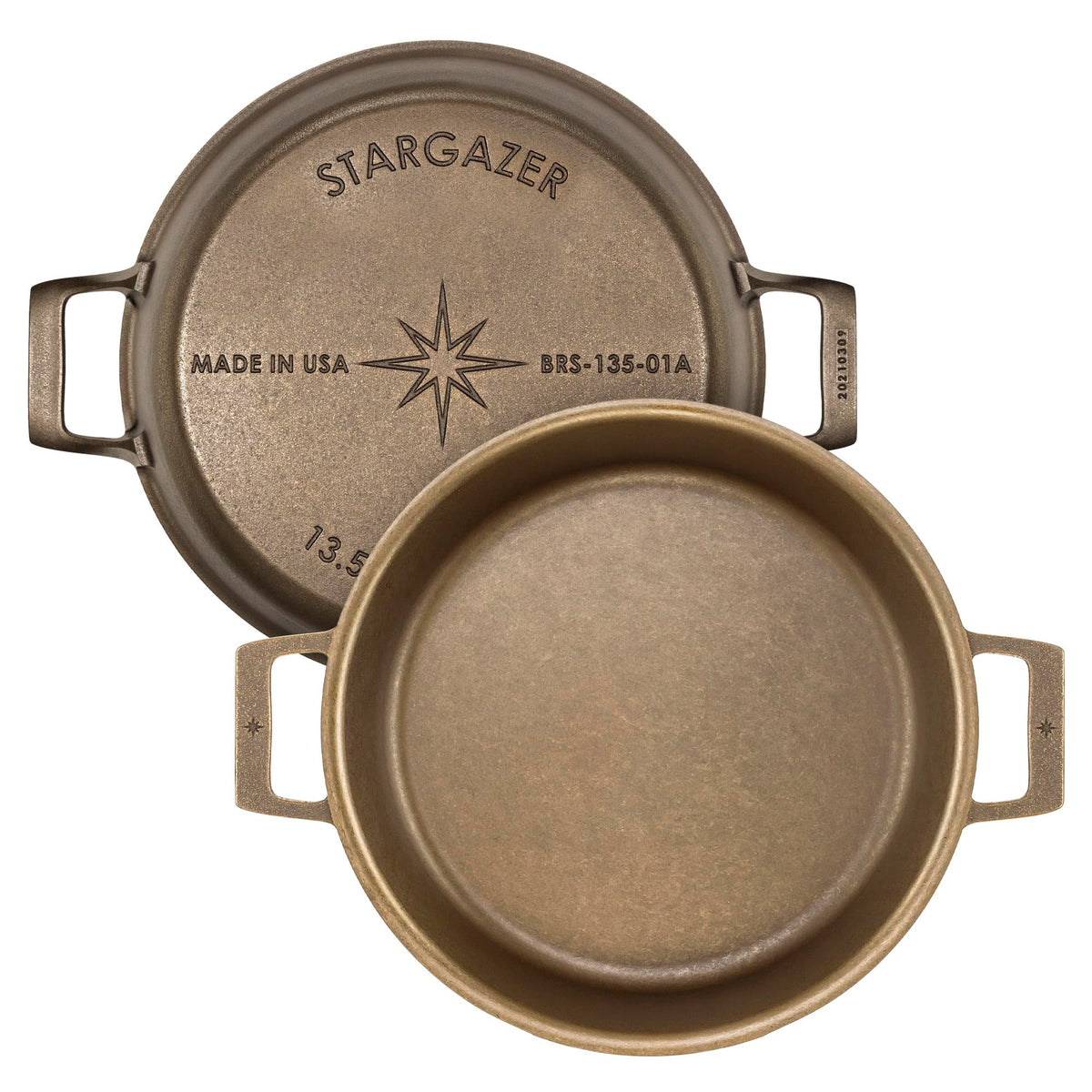 Stargazer 13.5-inch skillet top view with smooth surface for even browning.