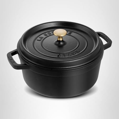 STAUB 4qt capacity serves 3–4 for hearty meals