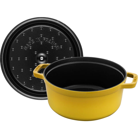 Staub 4-qt round oven citron nickel-knob-detail adds durability.