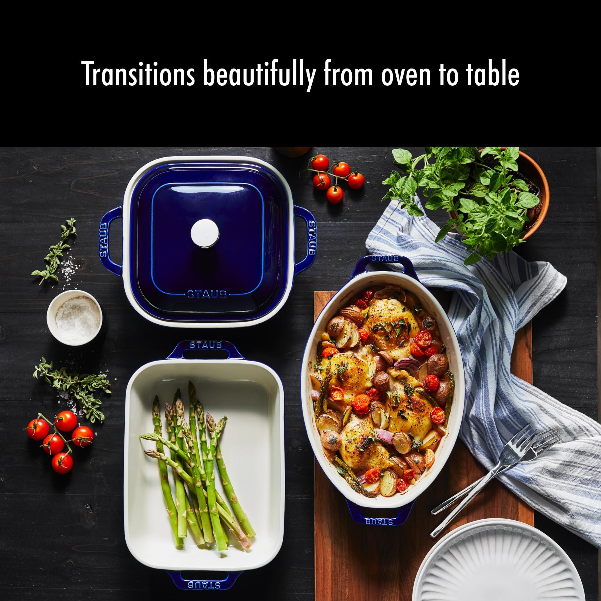 STAUB enamel glaze close-up shows scratch-resistant surface