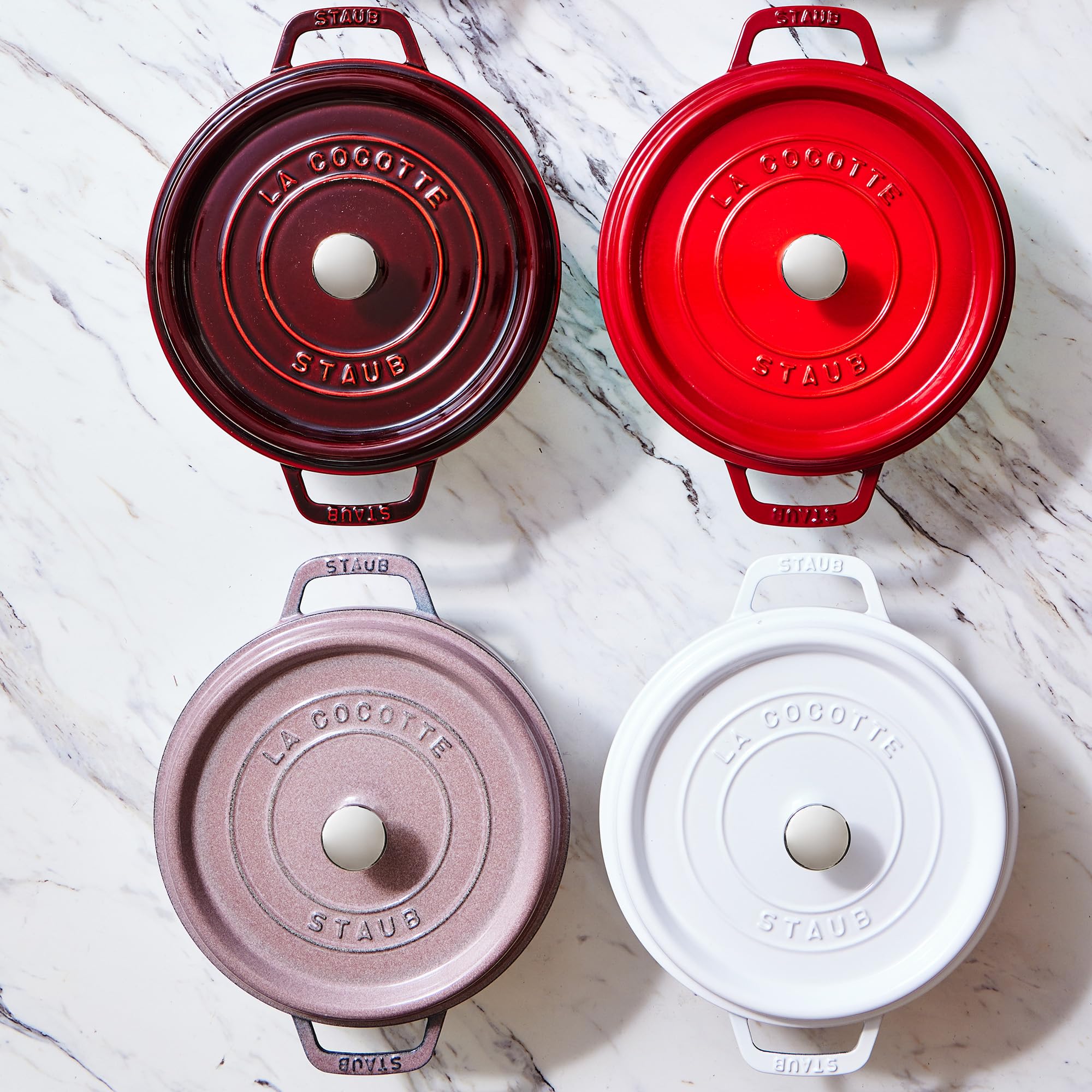 Staub lilac lid rain-effect returns juices for moist meals