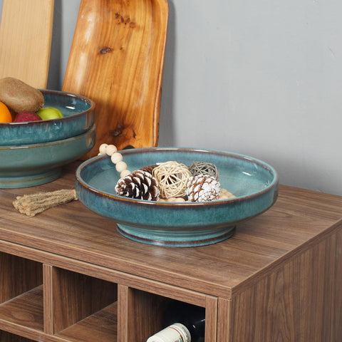 STE-CER 10.2-inch diameter fruit bowl serves as stylish centerpiece.