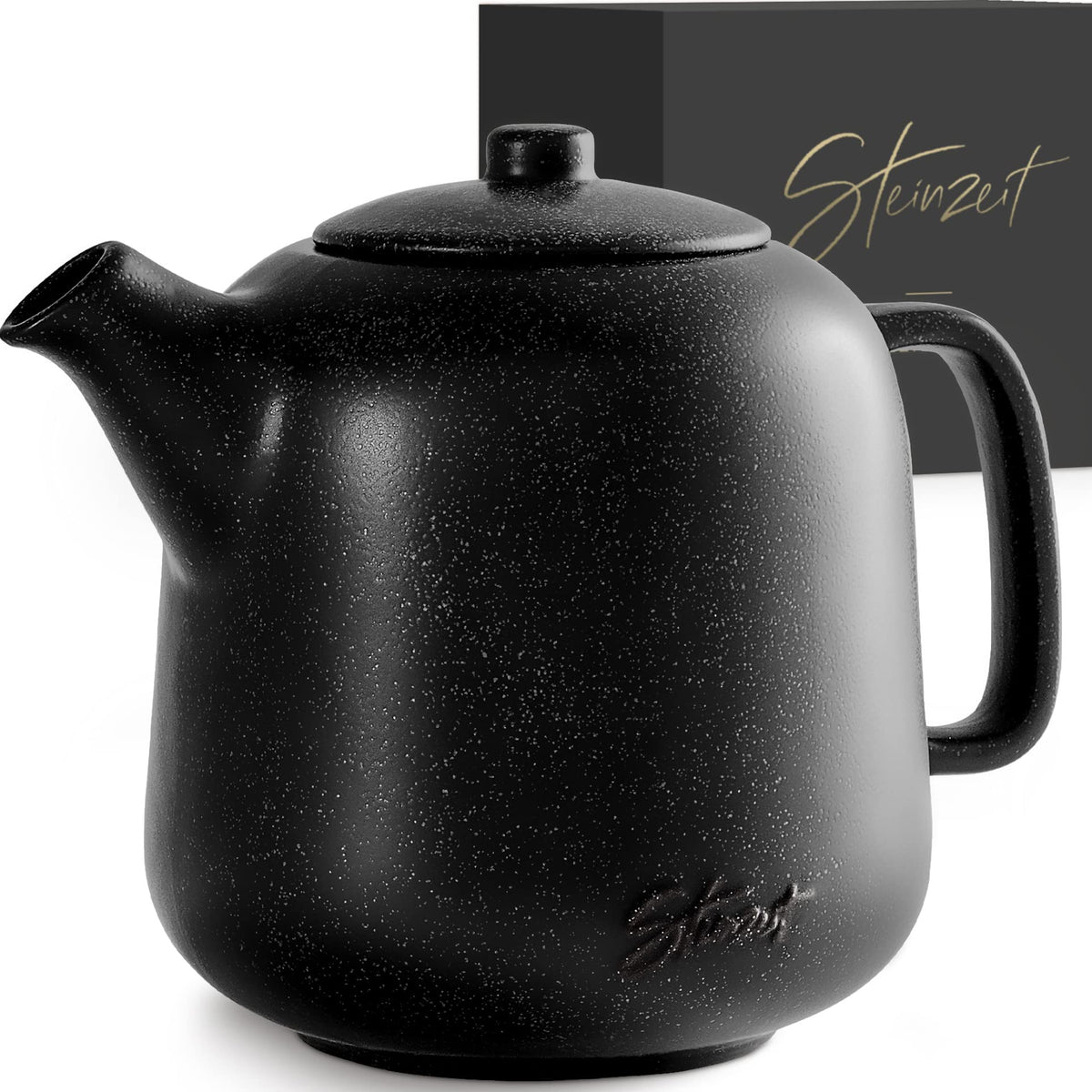 Steinzeit tea pot 44oz black, front view for shared tea moments.