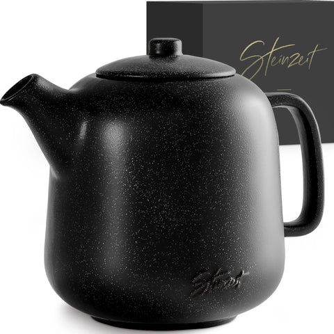 Steinzeit tea pot 44oz black, front view for shared tea moments.