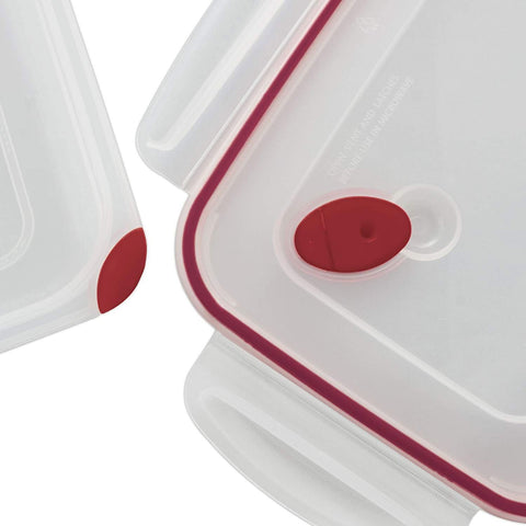 Close-up of Sterilite Ultra-Seal 4-latch lid showing secure seal.