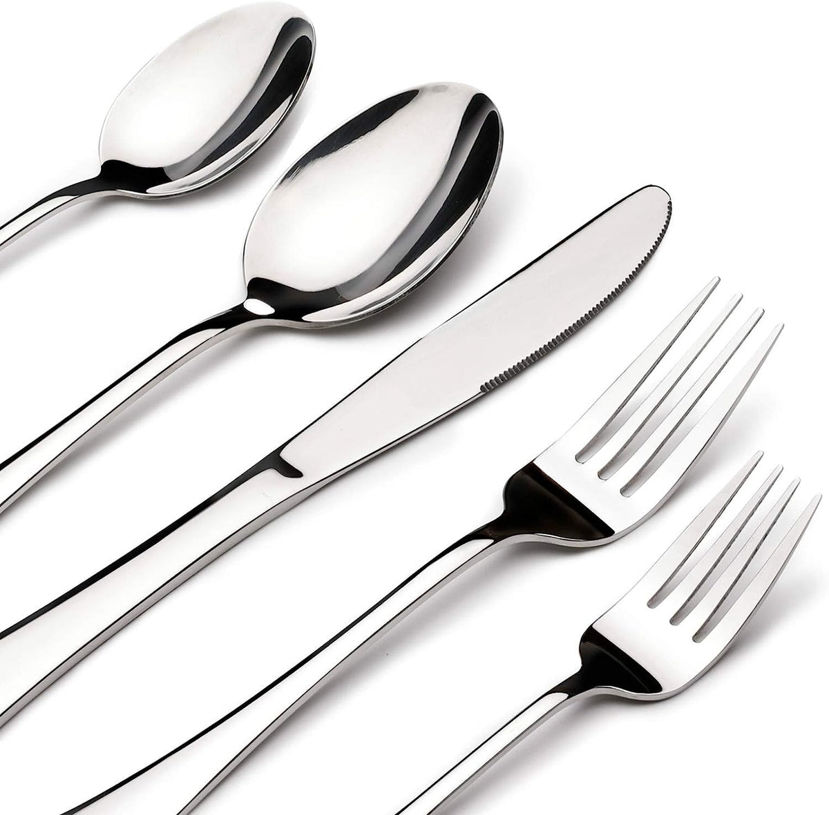 Stilloye 45-piece silverware set dinner knives with mirror finish for everyday dining.