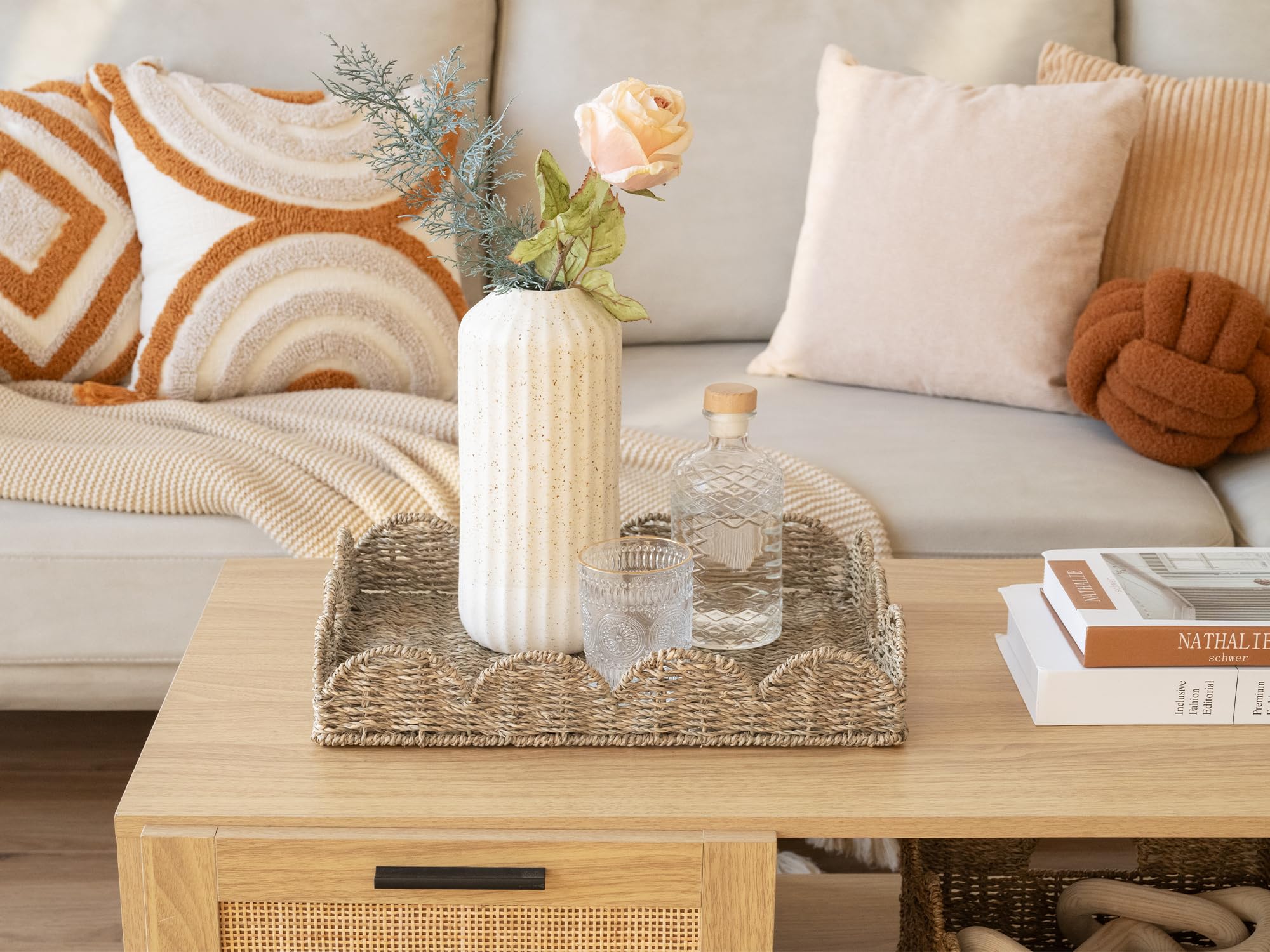 StorageWorks tray with cutout handles offers easy grip and transport