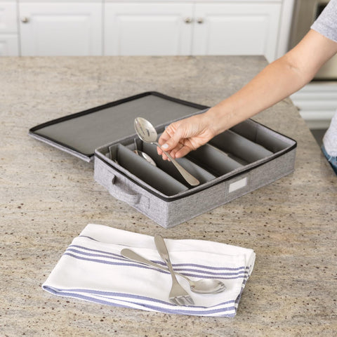 STOZU flatware storage box hard shell protects spoons and knives.
