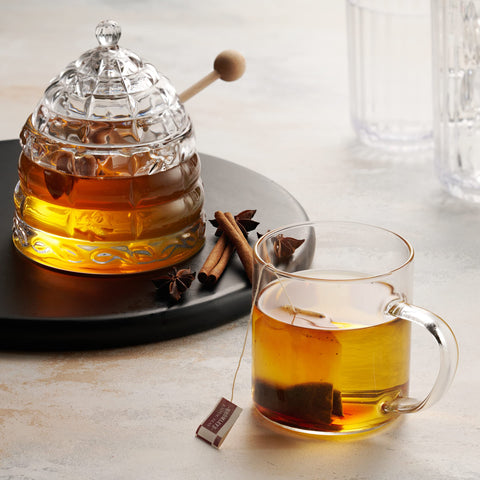 Studio Silversmiths crystal honey jar beehive detail highlights timeless table charm