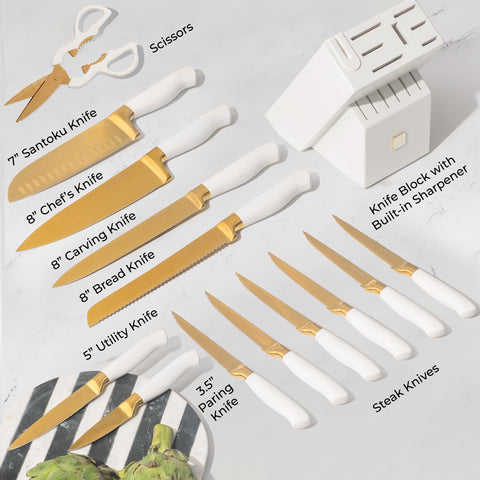 STYLED SETTINGS gold-toned steak knives featured in the 14-piece set for precise slicing