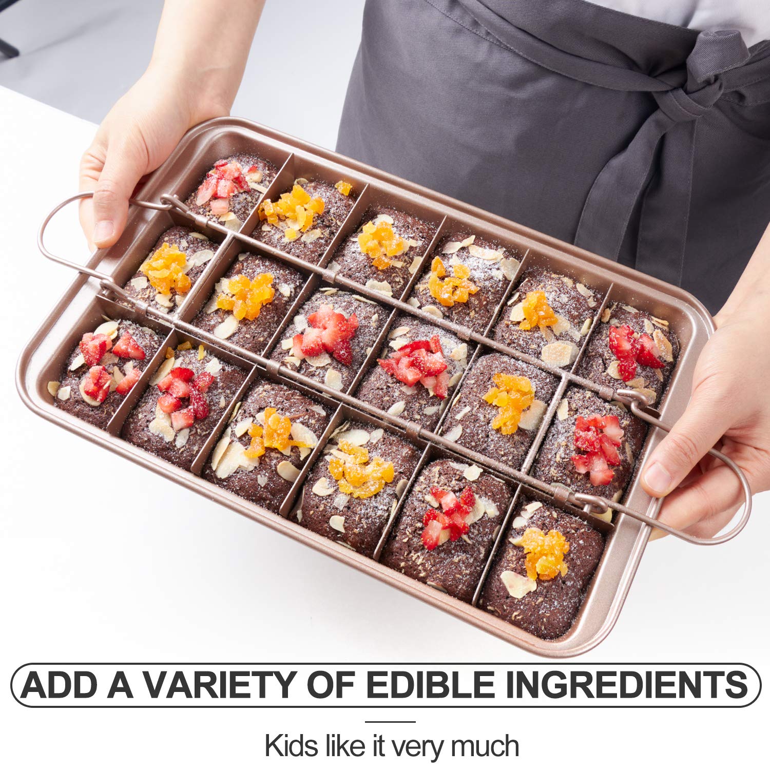 Multi-purpose SUJUDE pan suitable for mini cakes and square pizzas.
