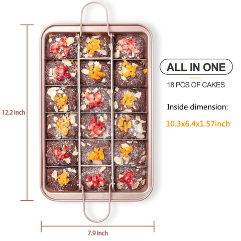 Removable divider on SUJUDE pan for flexible baking options.