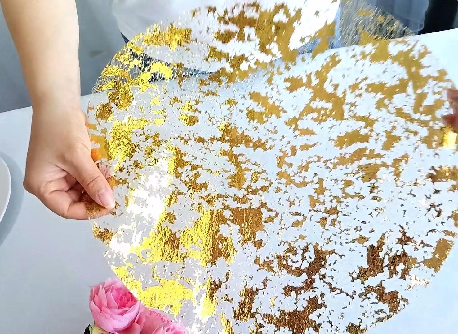 Sunlunckystar disposable wedding placemats for seamless cleanup after celebrations.