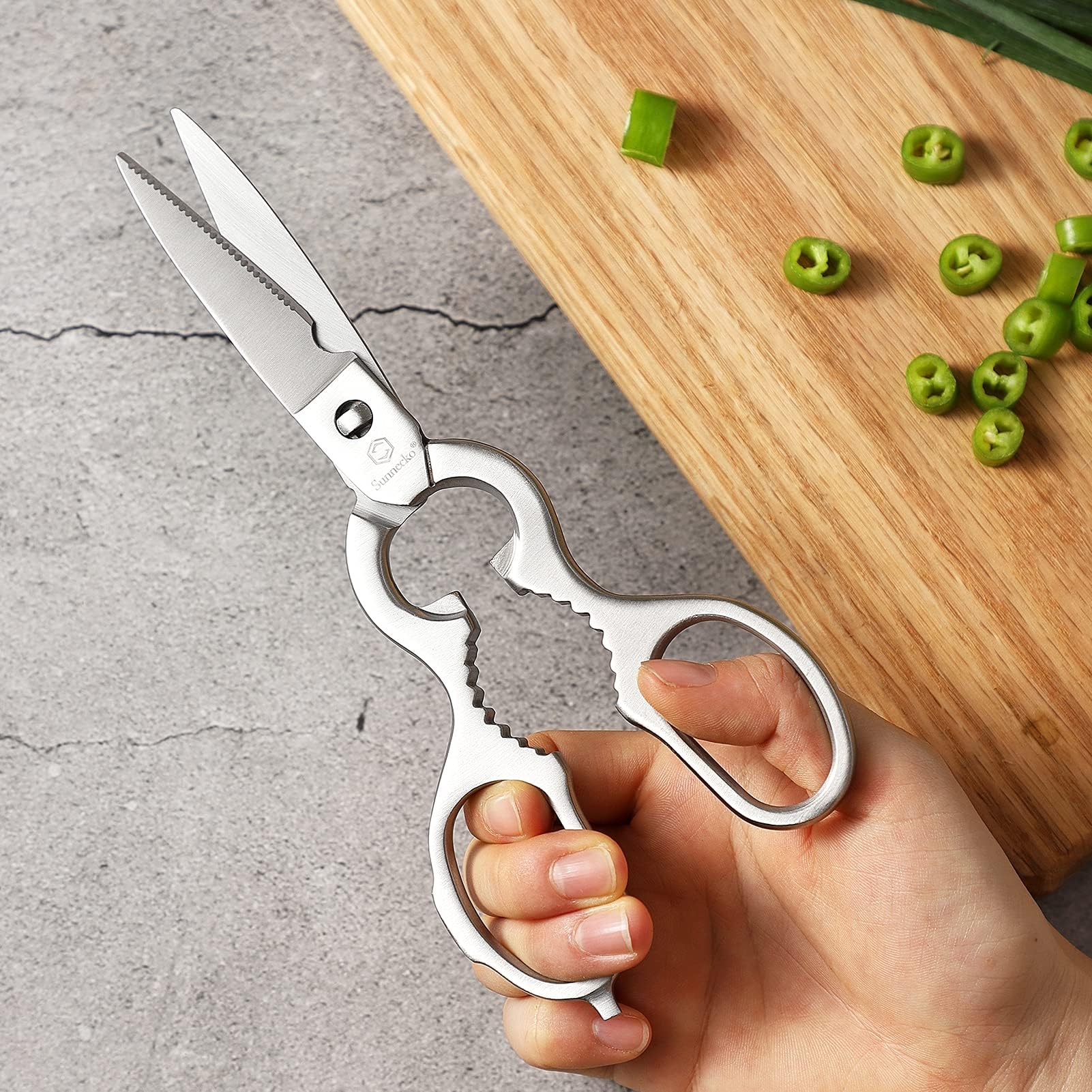 Sunnecko kitchen scissors stainless steel finish resists rust