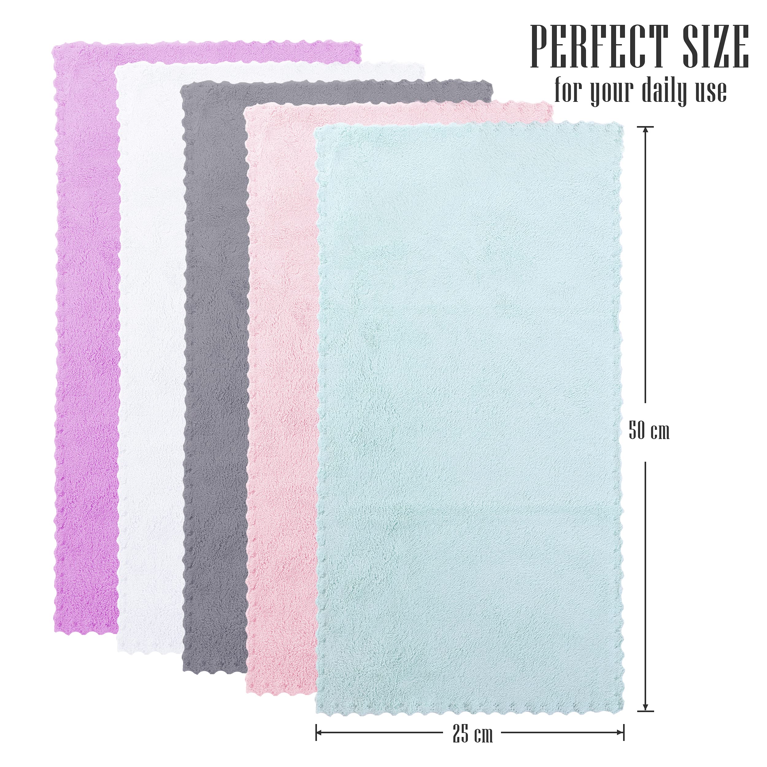 Sunny zzzZZ dishcloths absorption close-up highlighting textile loop and scrubbing power