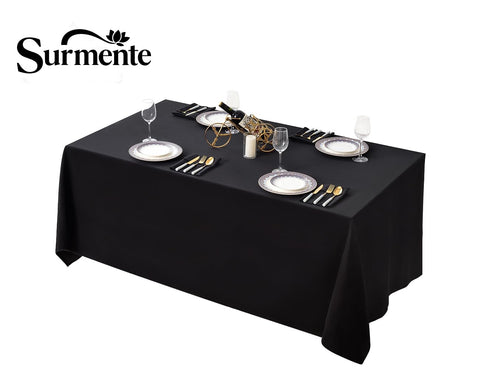 Surmente rounded-corner design adds elegant softness to guest tables.