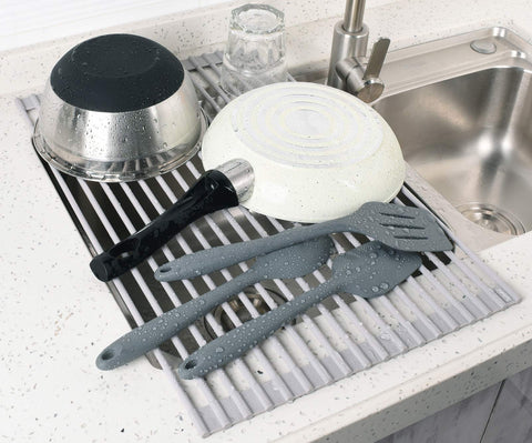 Surpahs Roll-Up Dish Drying Rack withstands heat up to 400 F for hot pan use