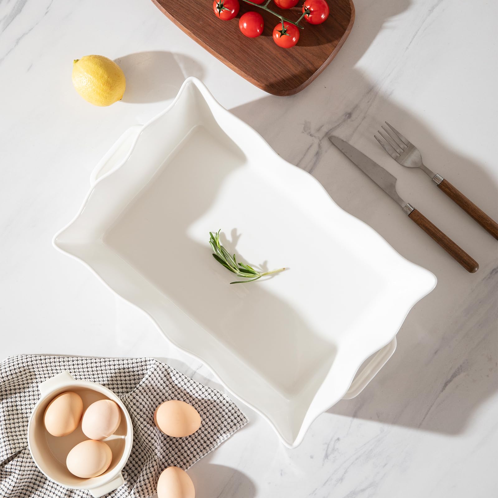 Sweejar ceramic bakeware demonstrates oven- and microwave-safe glaze up to 450°F