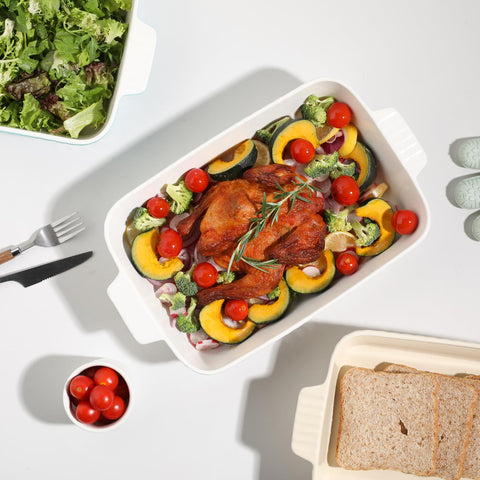 Sweejar stoneware pan withstands high heat and resists staining