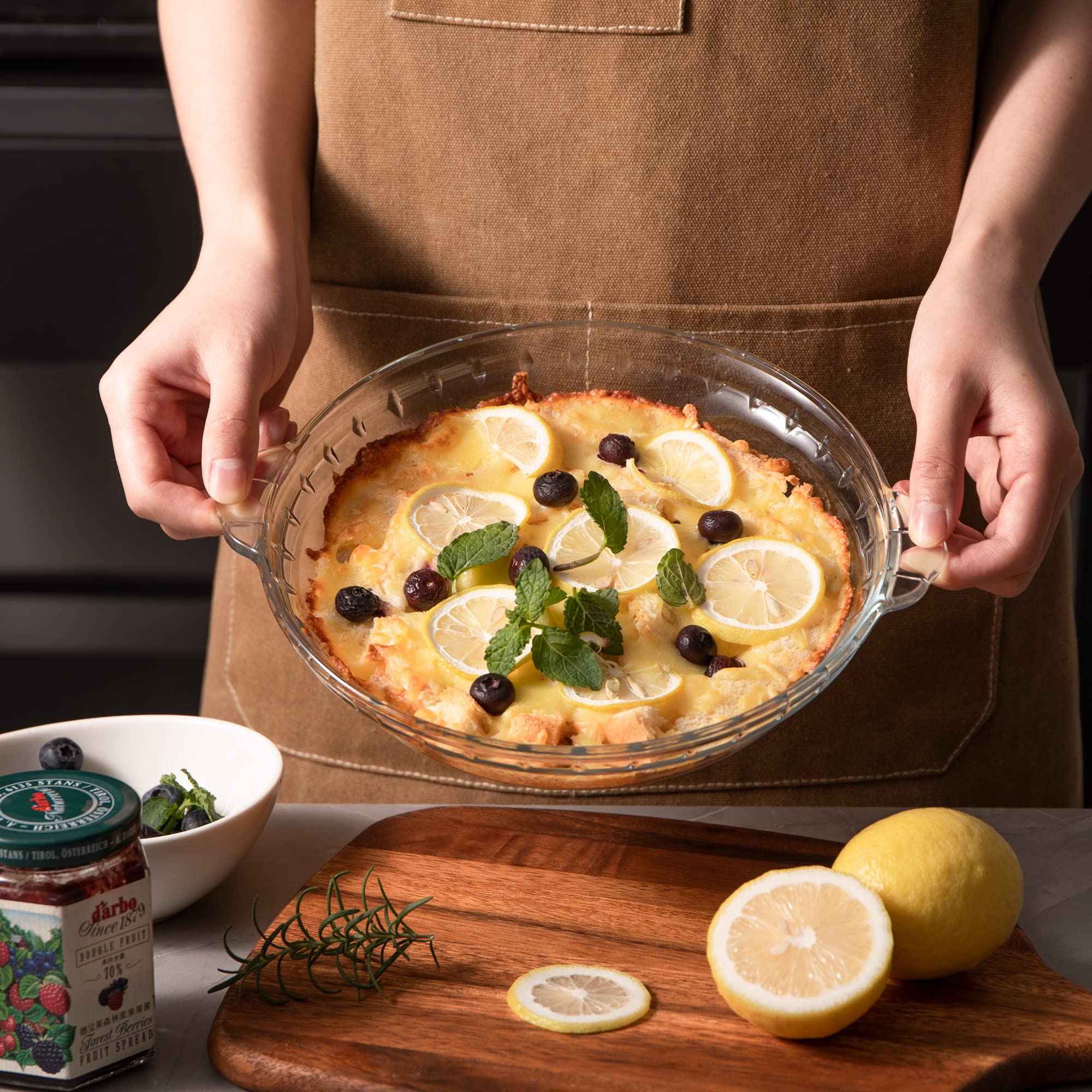 Sweejar non-stick glass pan keeps foods intact and easy to release.