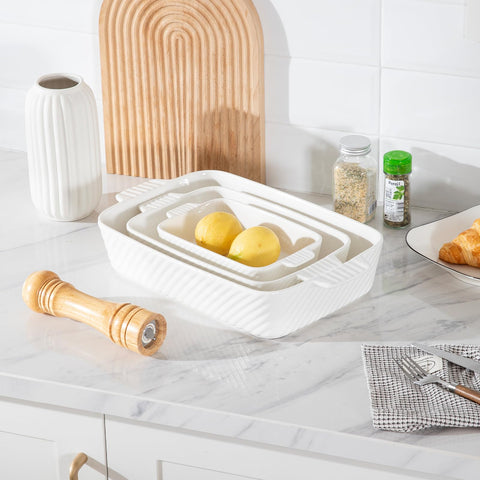Sweejar oven-to-table baking dish presents meals beautifully.