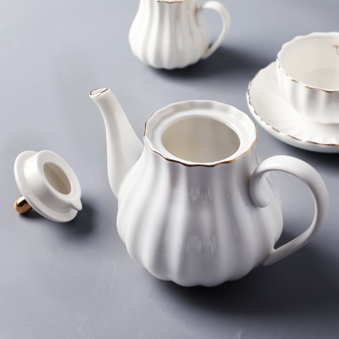 Sweejar packaging presents the set as a luxurious gift choice.