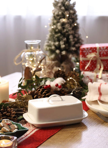 Sweese butter dish porcelain white finish adds a clean, premium look.