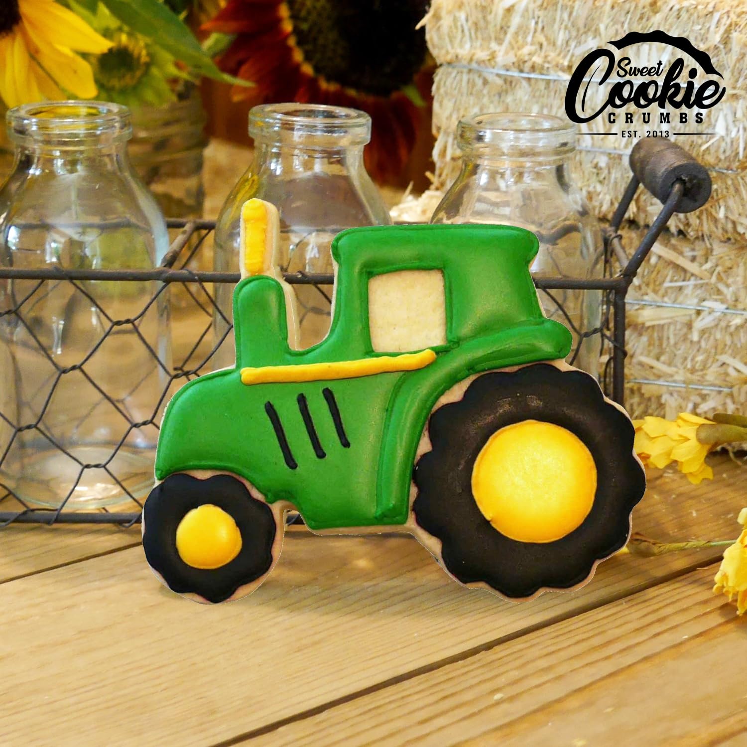 Sweet Cookie Crumbs horse head cutter makes bold cookie silhouettes for themed baking.