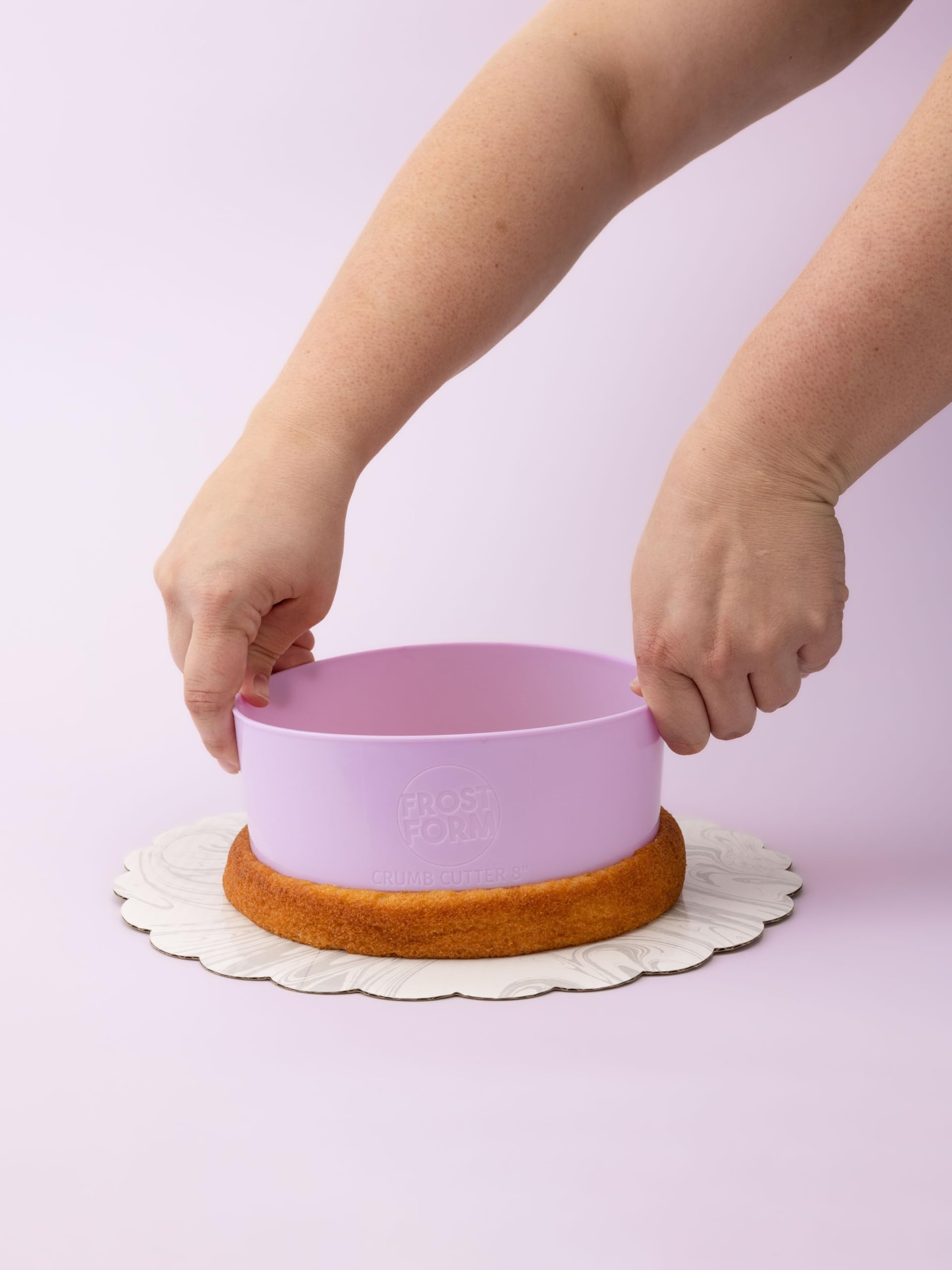Sweetshop Frost Form 6inch crumb-cutter guides neat frosting edges