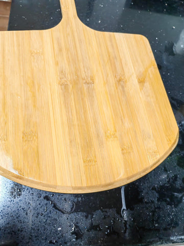 SWEIBIAI bamboo serving board ideal for charcuterie and trays.