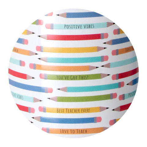 Swig Life 18oz mug is cup holder friendly for easy daily commutes.