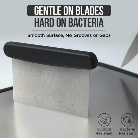 Swing Swagger non-slip edges help keep surfaces clean and stable.