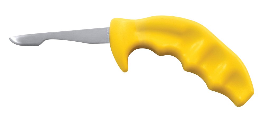 Swissmar Shucker Paddy 3-inch stainless blade delivers precise shell opening.