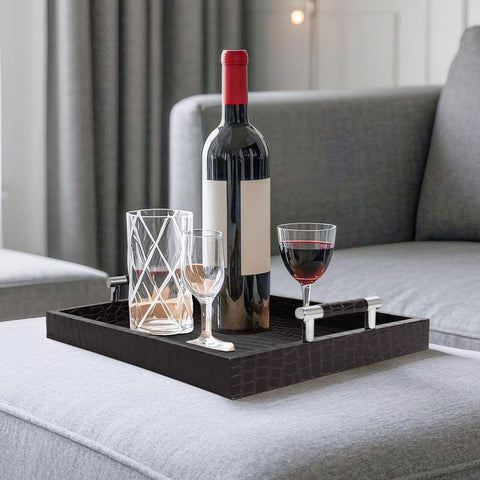 SXNOWS easy-clean tray resists spills and wipes clean with a damp cloth.