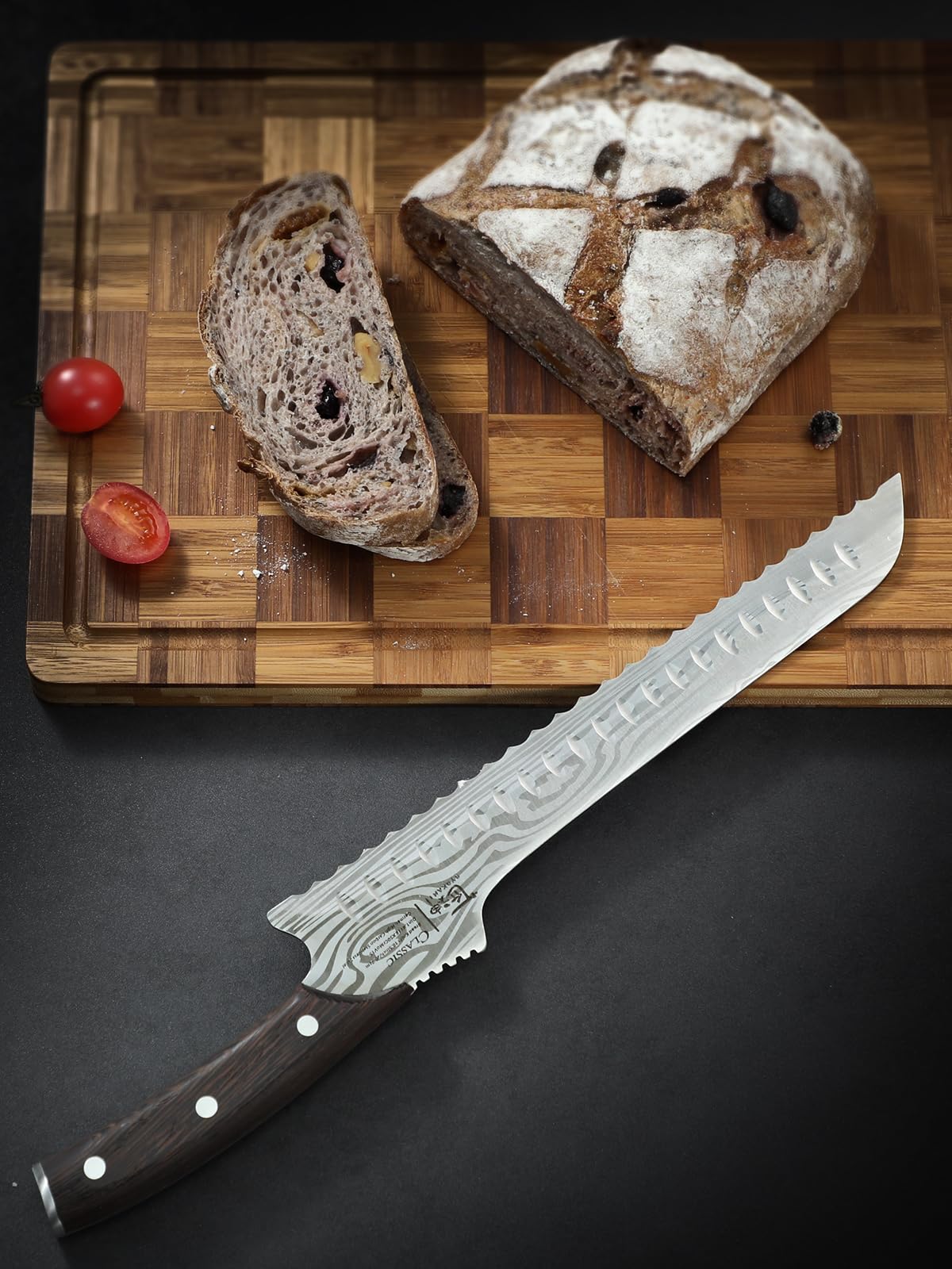 SYOKAMI packaged gift-ready knife display for gifting