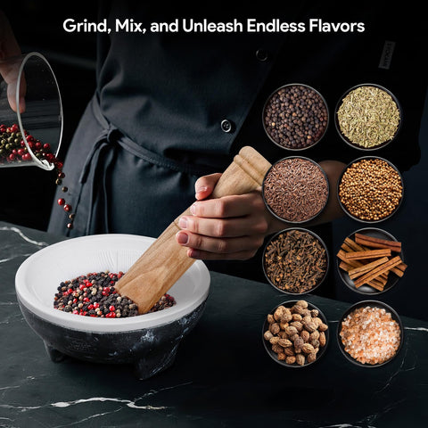 SYOKAMI FSC-certified wooden pestle complements the set for sustainable grinding.