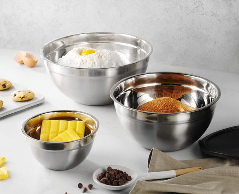 Table Concept freezer-safe bowls keep ingredients organized in the freezer.