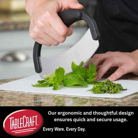 TableCraft H6610 ergonomic PP handle provides a comfortable grip during prep.