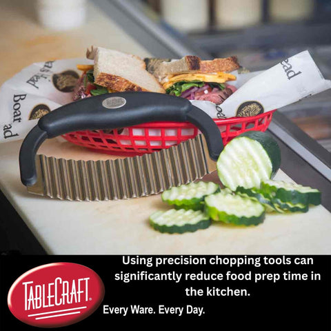 TableCraft H6610 stainless steel construction ensures durable, precise cuts.
