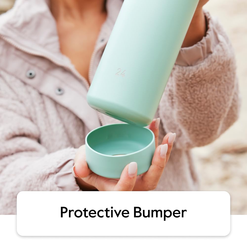 Dishwasher-safe Takeya Actives bottle simplifies cleanup after workouts and travel.
