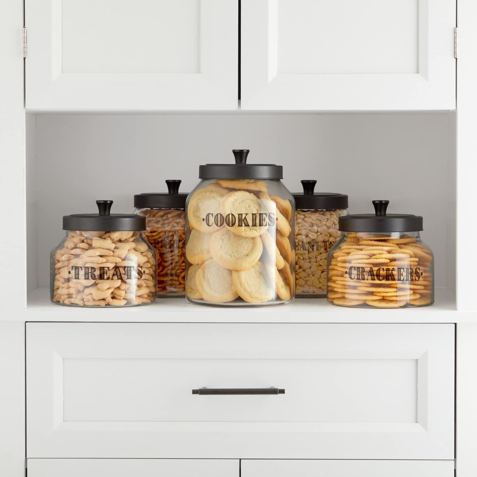 Talented Kitchen glass container labels offer easy reading on jars.