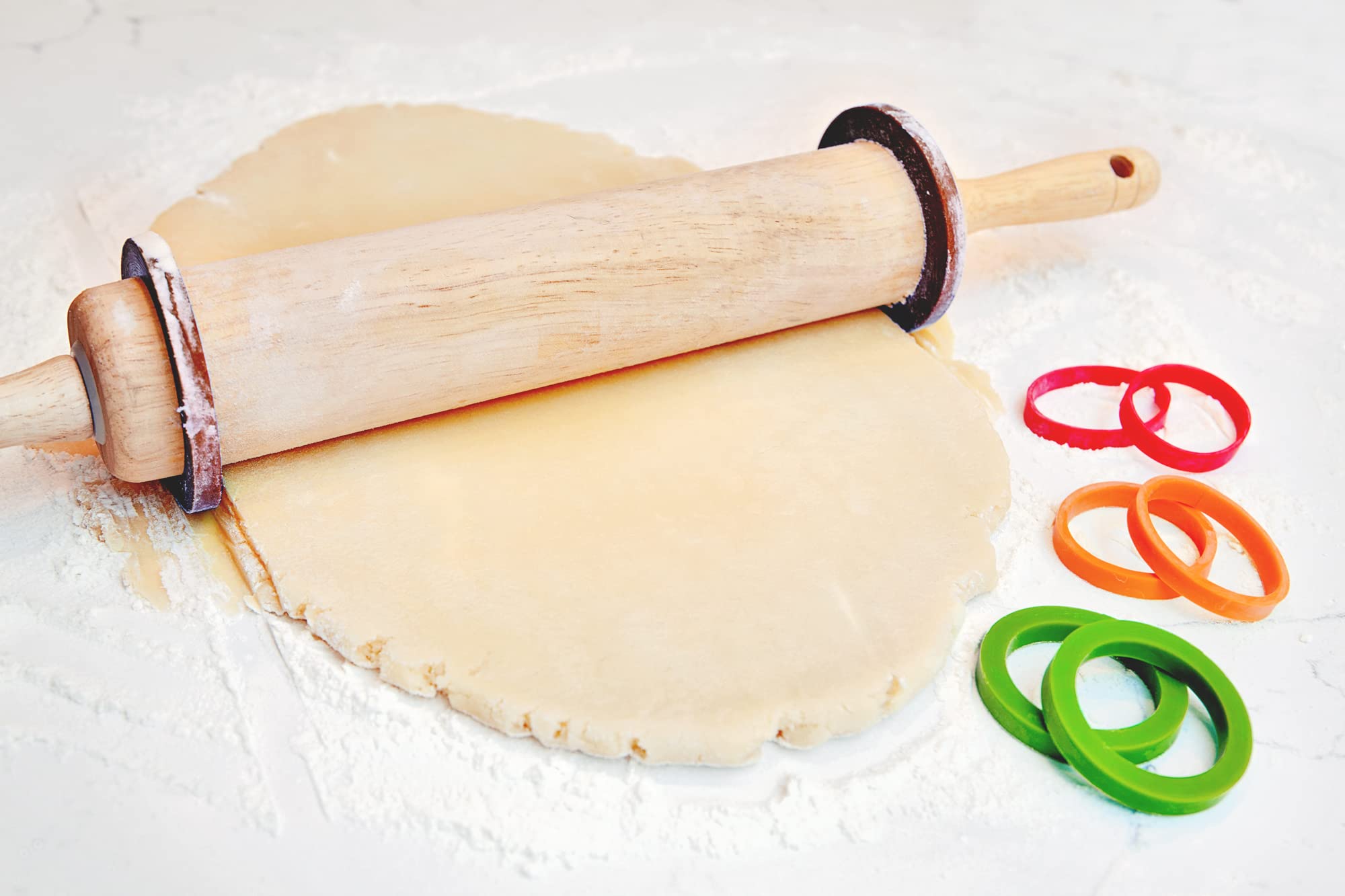 Talisman Designs 1/2-inch band creates bold dough thickness for crusts.
