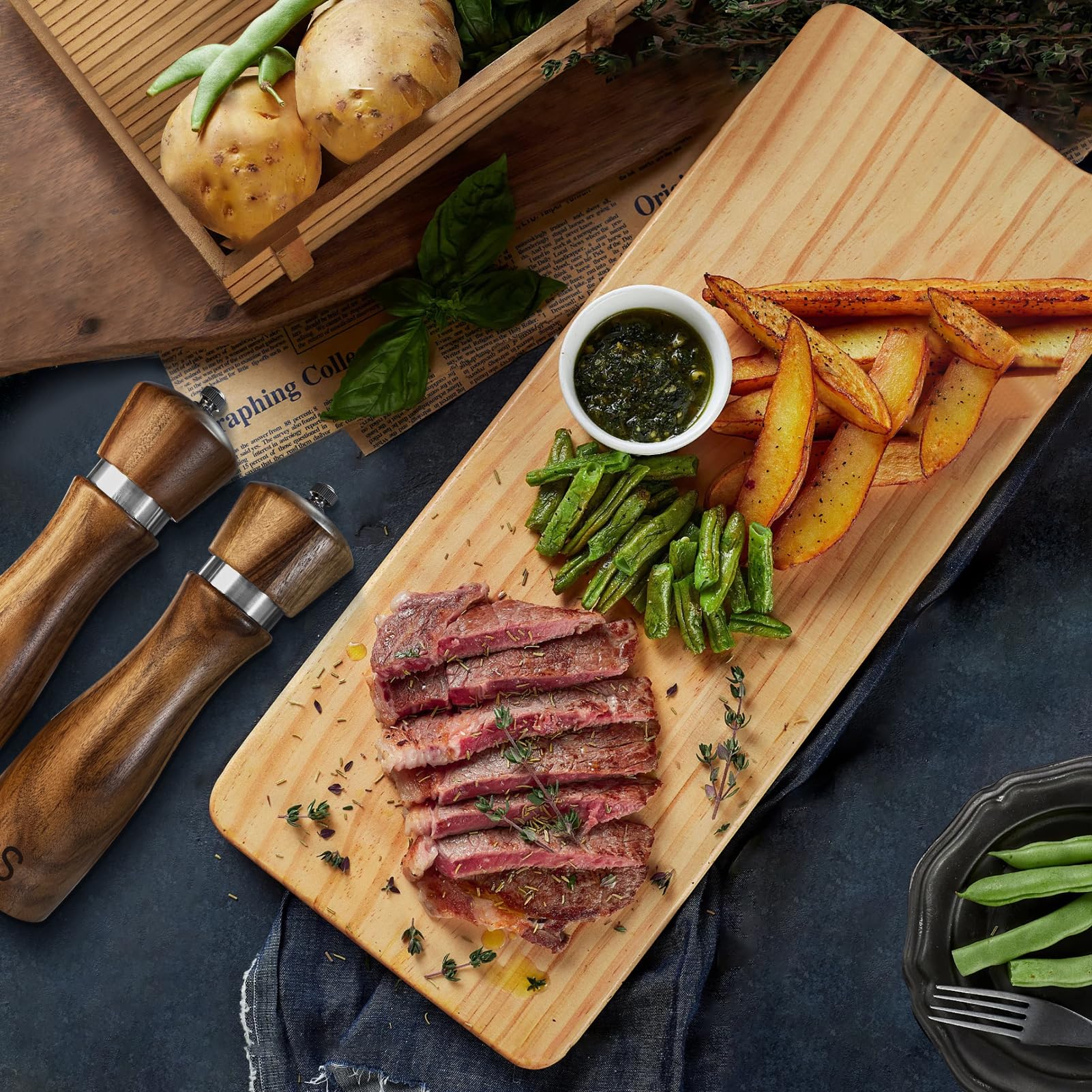 Salt and pepper tray plus spoon keep your seasoning area tidy.