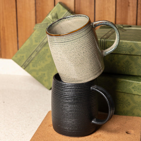 TaoTaojarvie big belly coffee mug suited for generous pours.
