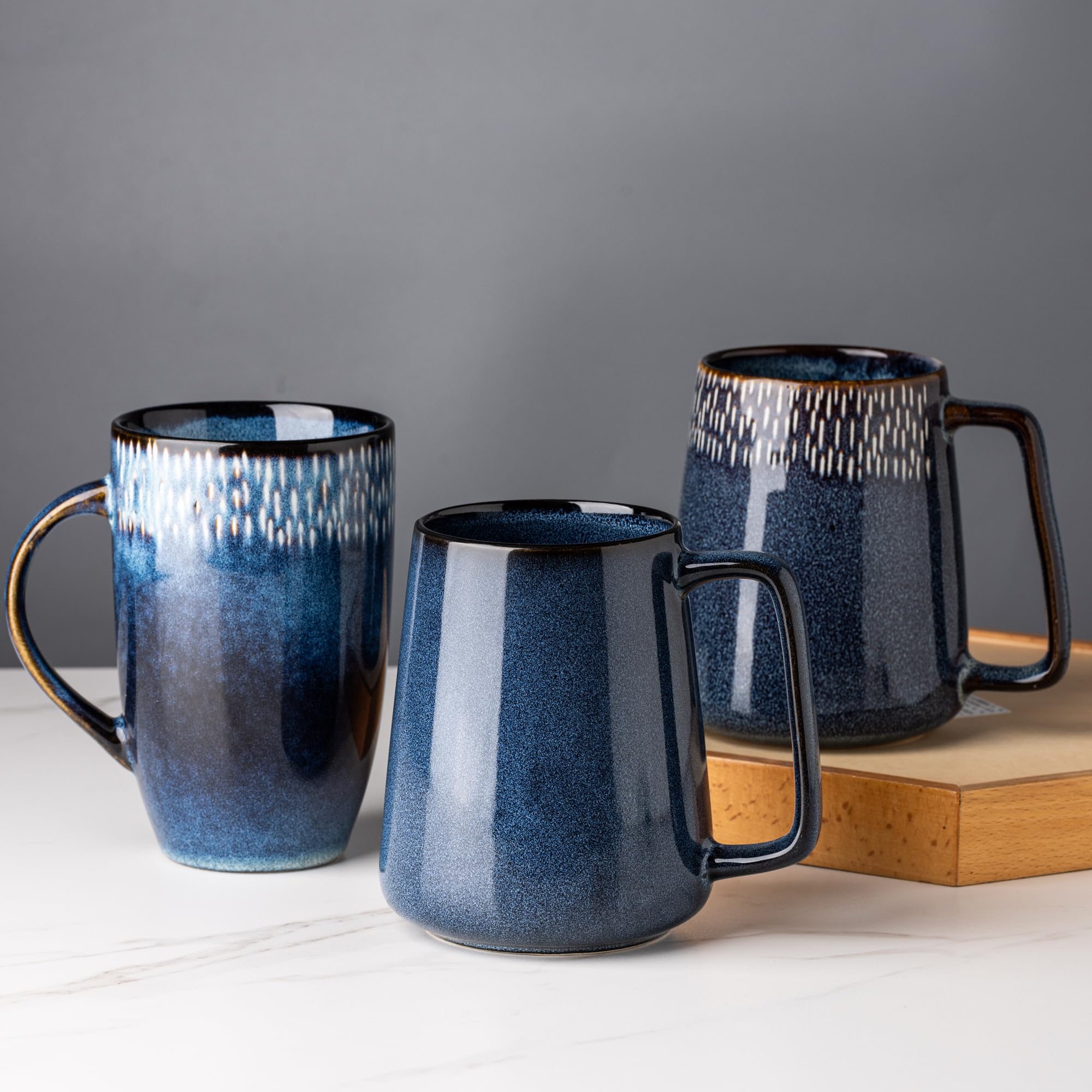 TaoTaojarvie cafe style setup with starry blue mug