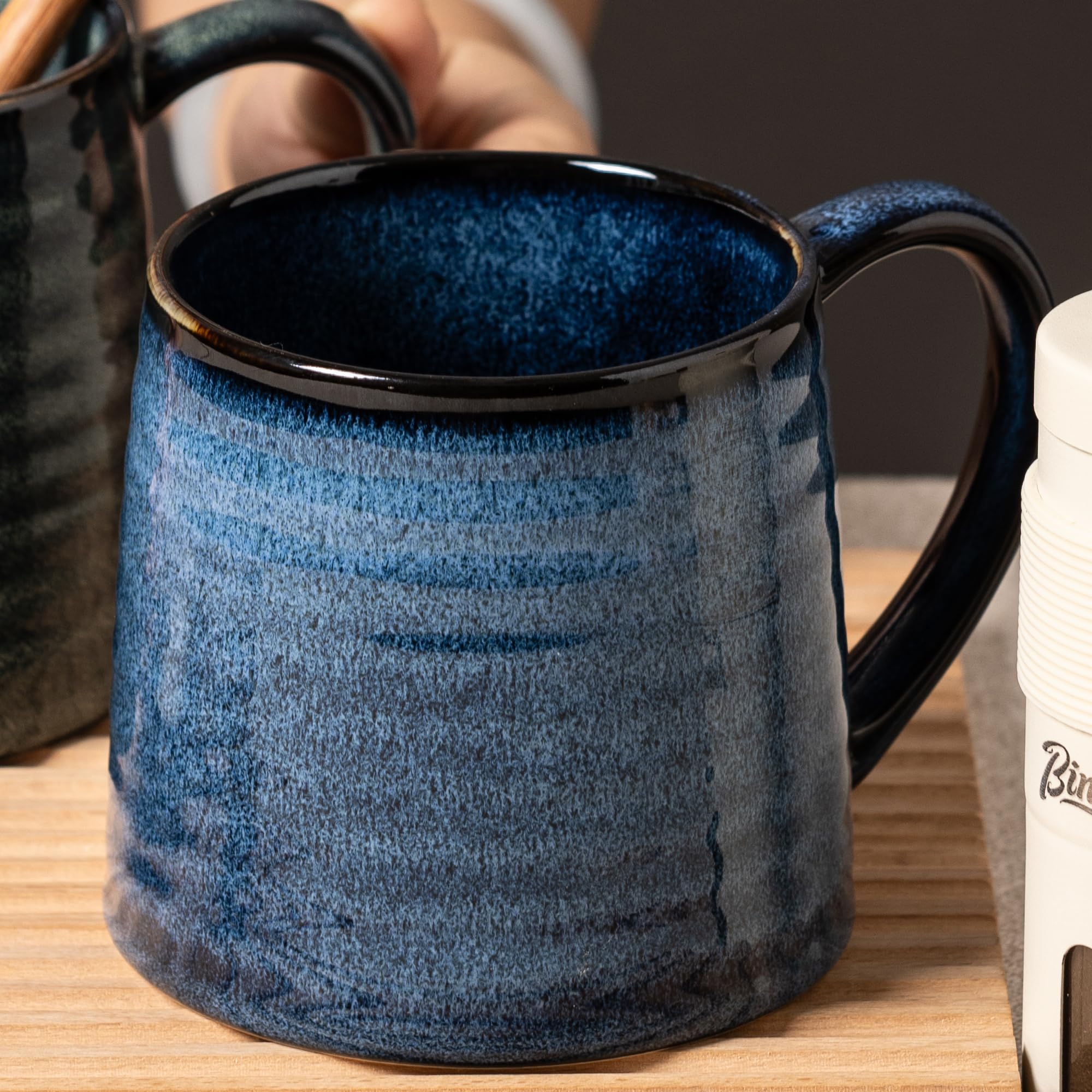 TaoTaojarvie microwave-safe mug for quick reheats and convenience.